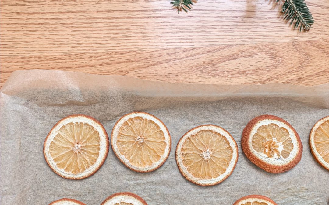DIY Holiday Decor: Simple Dried Orange Garland